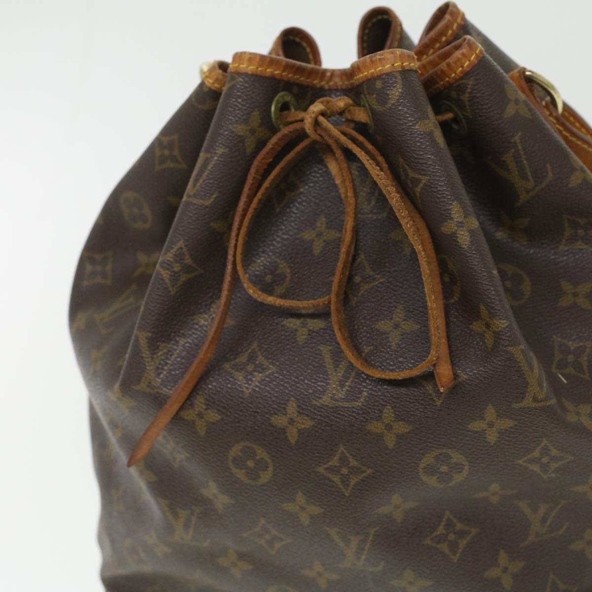 LOUIS VUITTON Monogram Noe Shoulder Bag M42224 LV Auth 35803