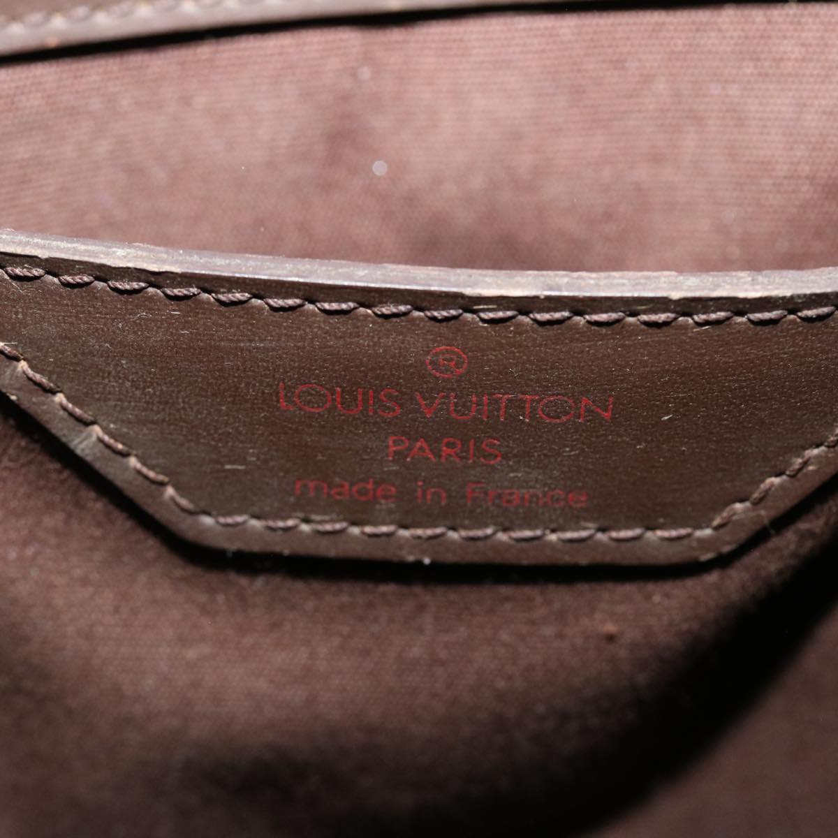 Louis Vuitton Epi Sac Plat PM (SHG-28788) – LuxeDH