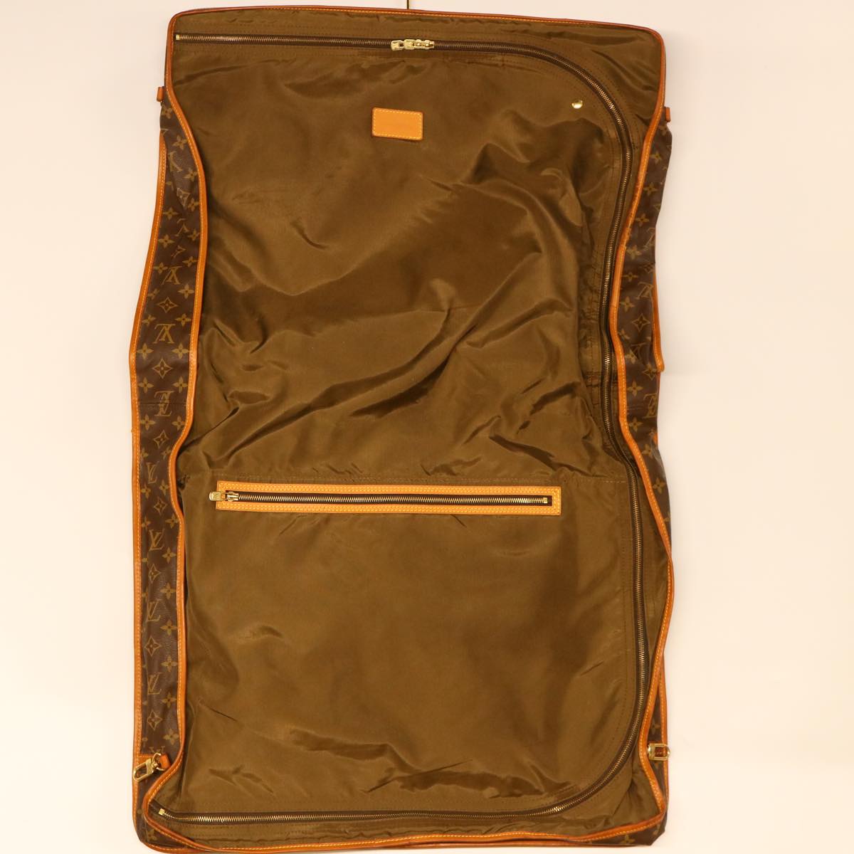 LOUIS VUITTON Monogram Portable cabin suitcase M23420 LV Auth am3887 Cloth  ref.828862 - Joli Closet