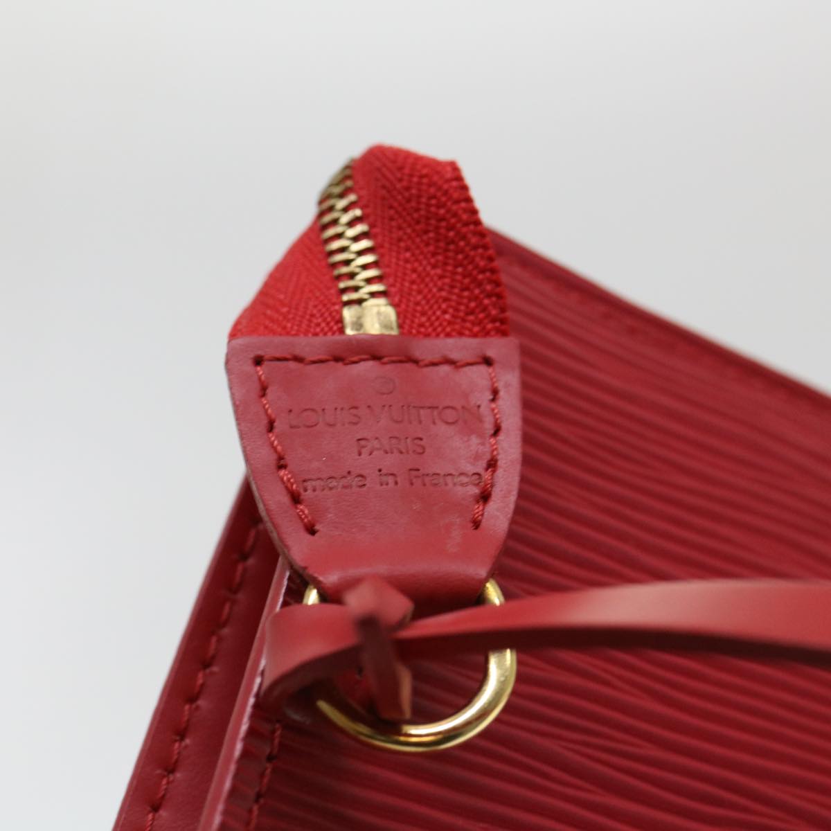 LOUIS VUITTON Epi Pochette Accessoires Pouch Red M52947 LV Auth