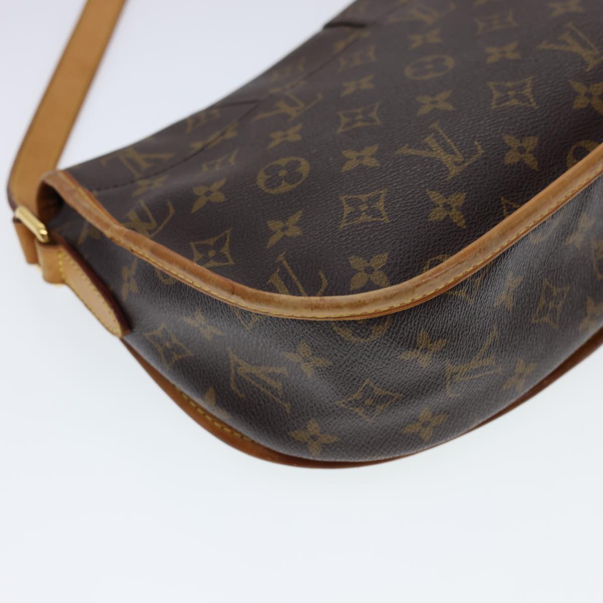 LOUIS VUITTON Monogram Menilmontant PM Shoulder Bag M40474 LV Auth