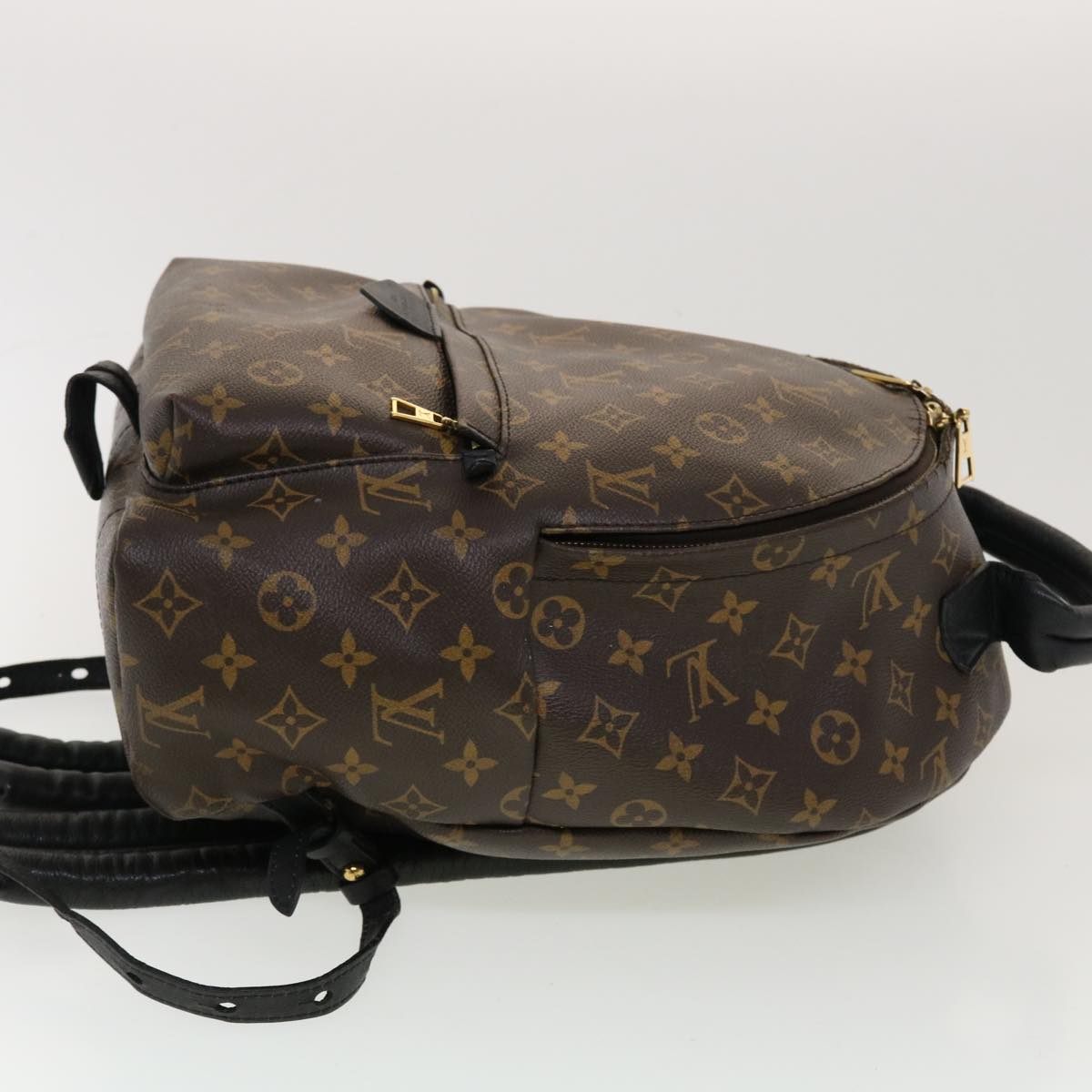 Louis-Vuitton-Monogram-Palm-Springs-MM-Back-Pack-M41561