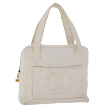 CHANEL Matelasse Shoulder Bag Lamb Skin White CC Auth 45905