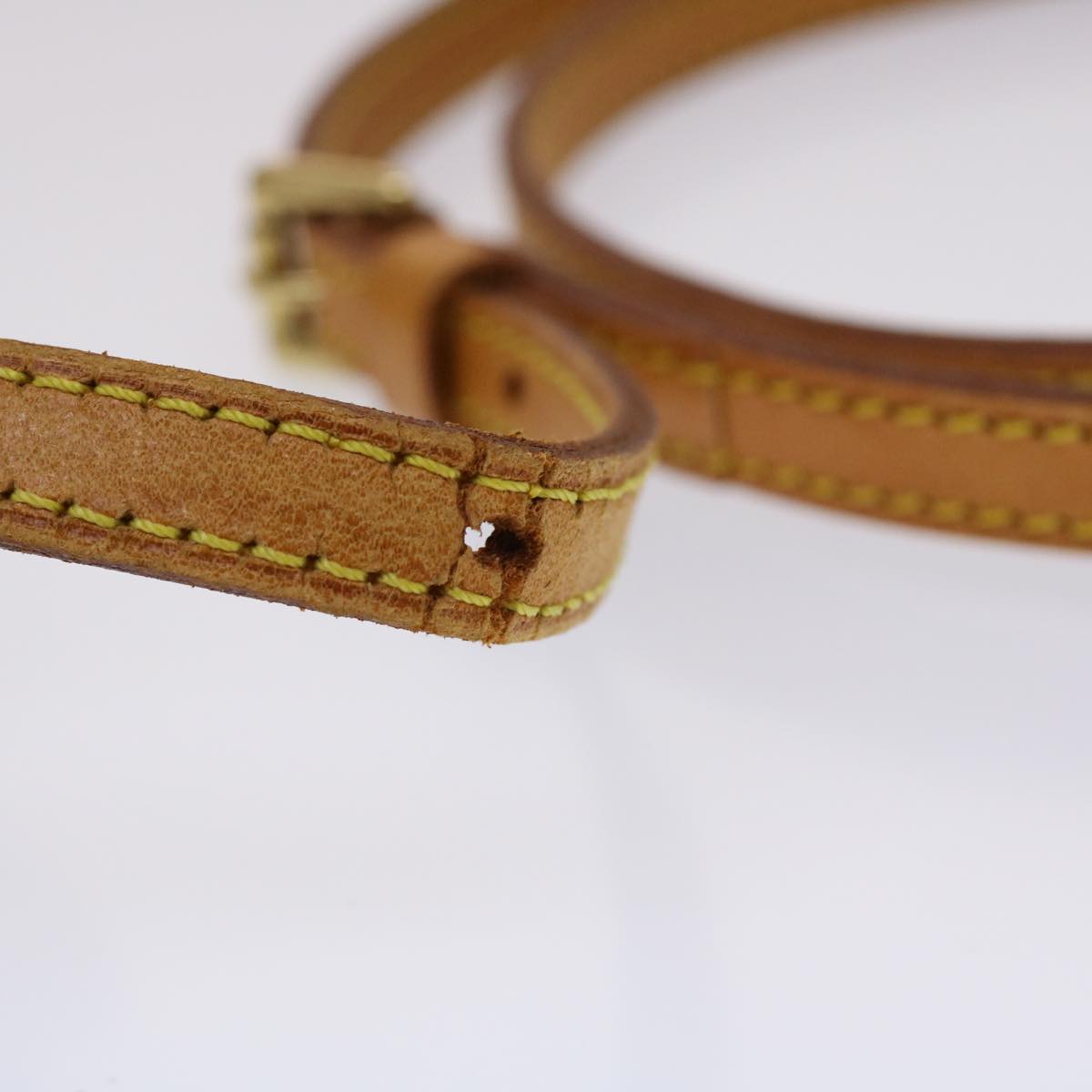 LOUIS VUITTON Shoulder Strap Leather 37.4-44.5 Beige LV Auth