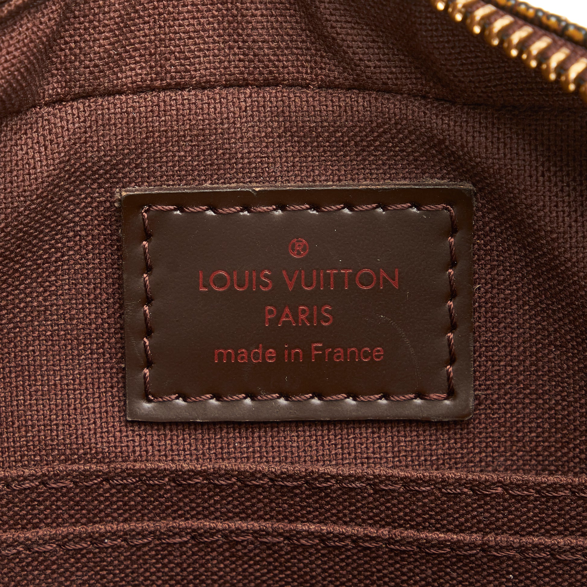 Louis Vuitton Damier Ebene Pochette Macao Wristlet – The Find Studio