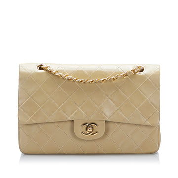 CHANEL Medium Classic Lambskin Double Flap Bag