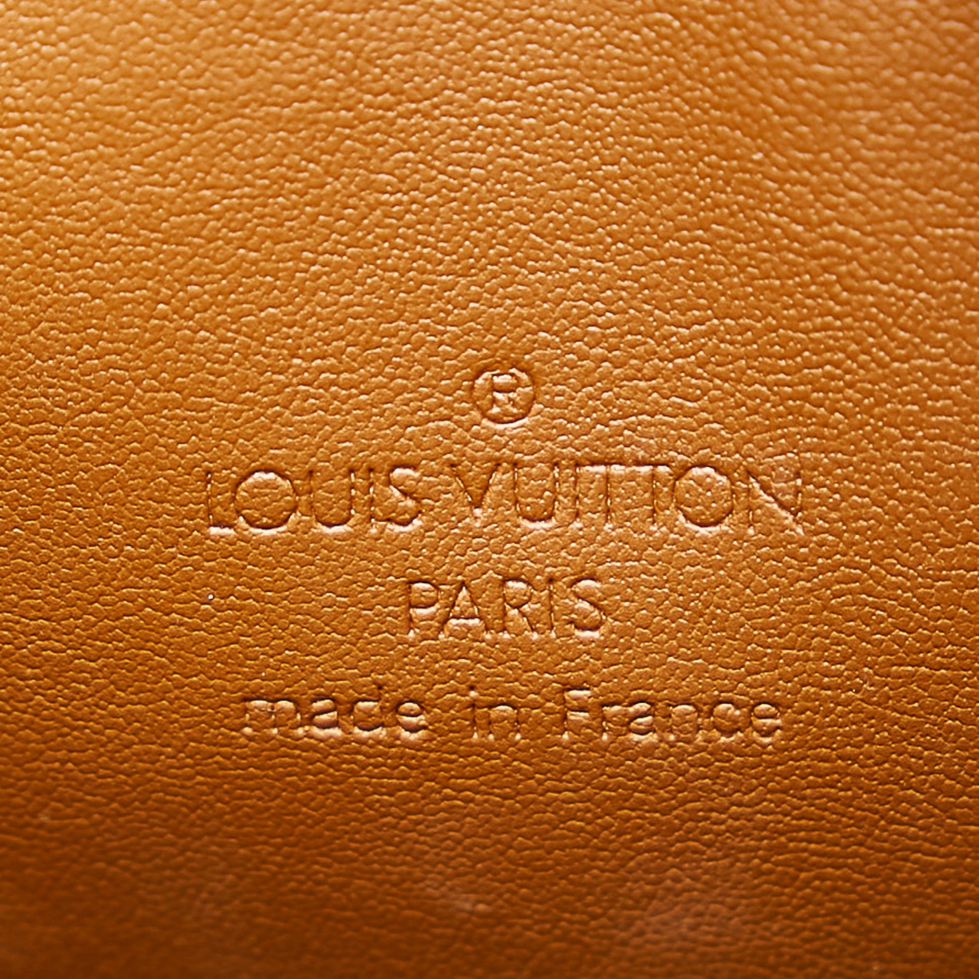 Louis Vuitton Vernis Tompkins Square (SHG-28854) – LuxeDH
