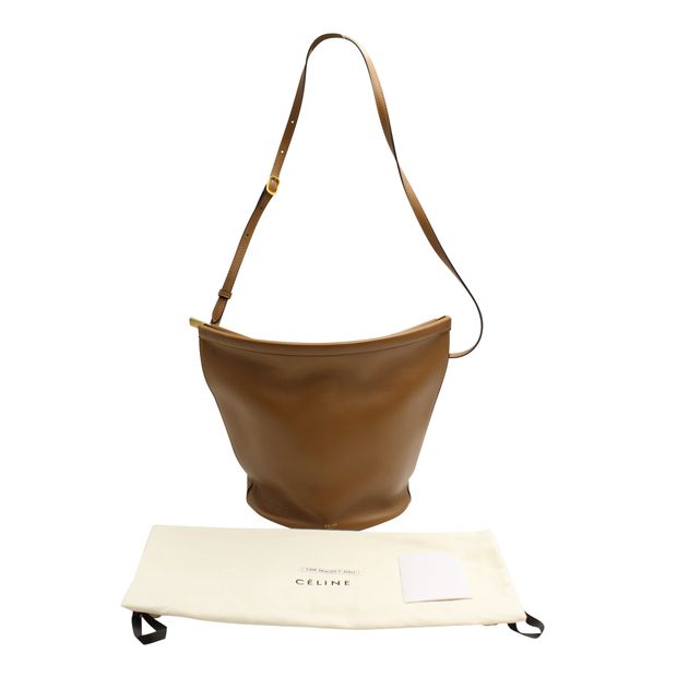 Clasp bucket celine hot sale