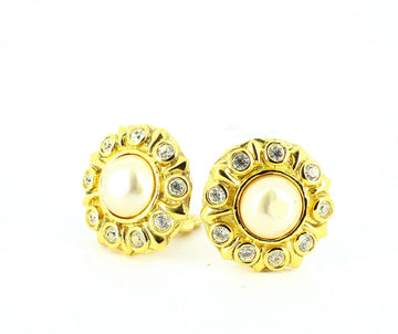 Chanel golden pearl earrings