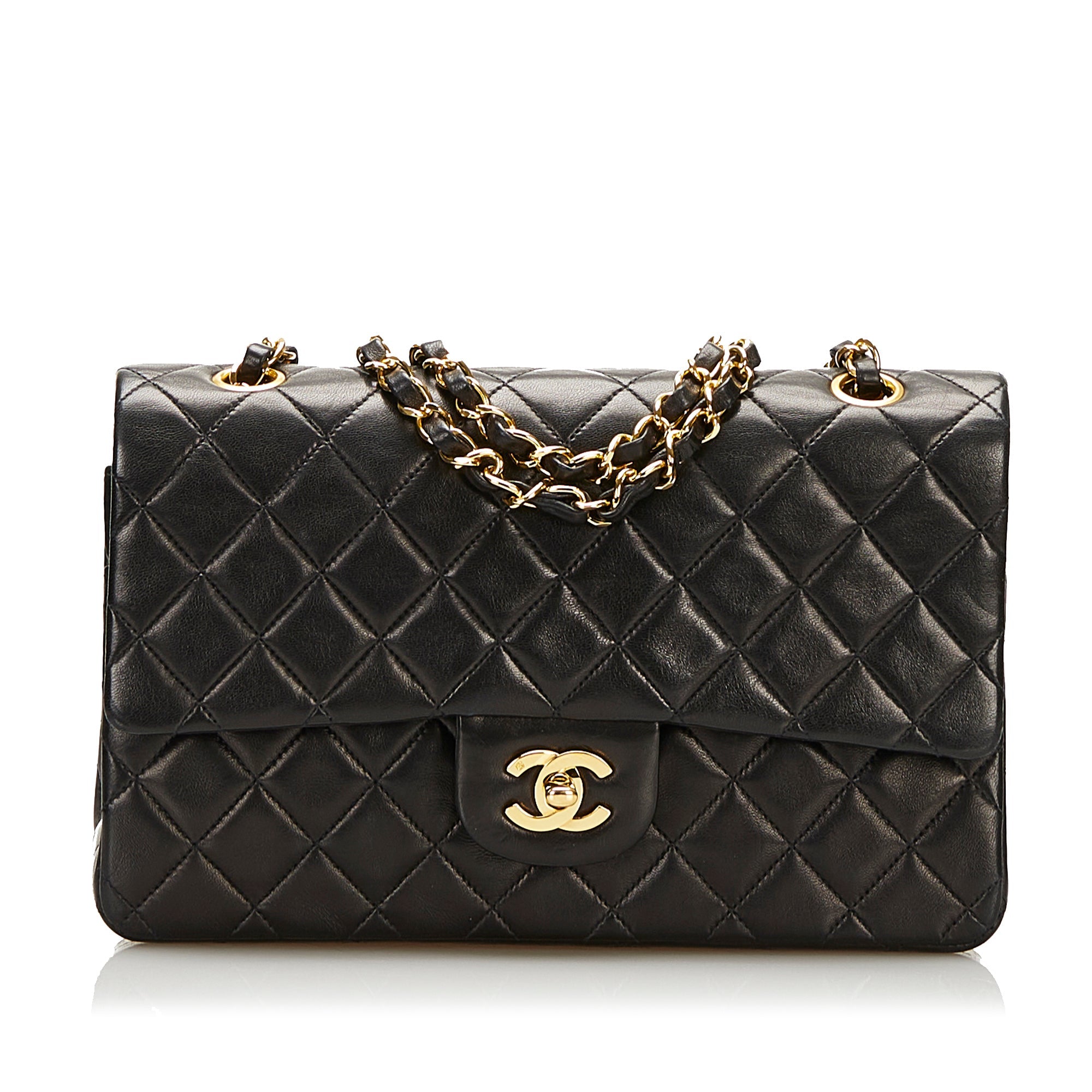 Chanel classic flap hot sale bag medium lambskin