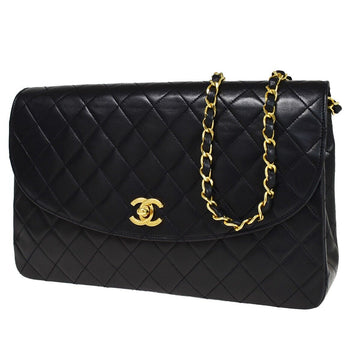 CHANEL Matelasse Shoulder Bag