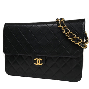 CHANEL Matelasse Shoulder Bag