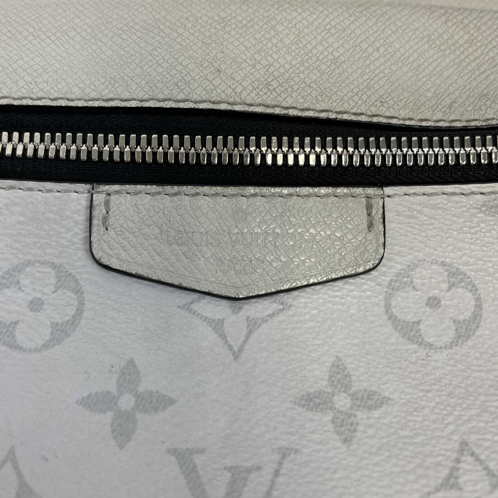Louis Vuitton Outdoor Messenger Monogram Taigarama at 1stDibs  outdoor  messenger louis vuitton, louis vuitton white messenger bag, white louis  vuitton side bag