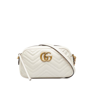 GUCCI Small GG Marmont Matelasse Crossbody Crossbody Bag