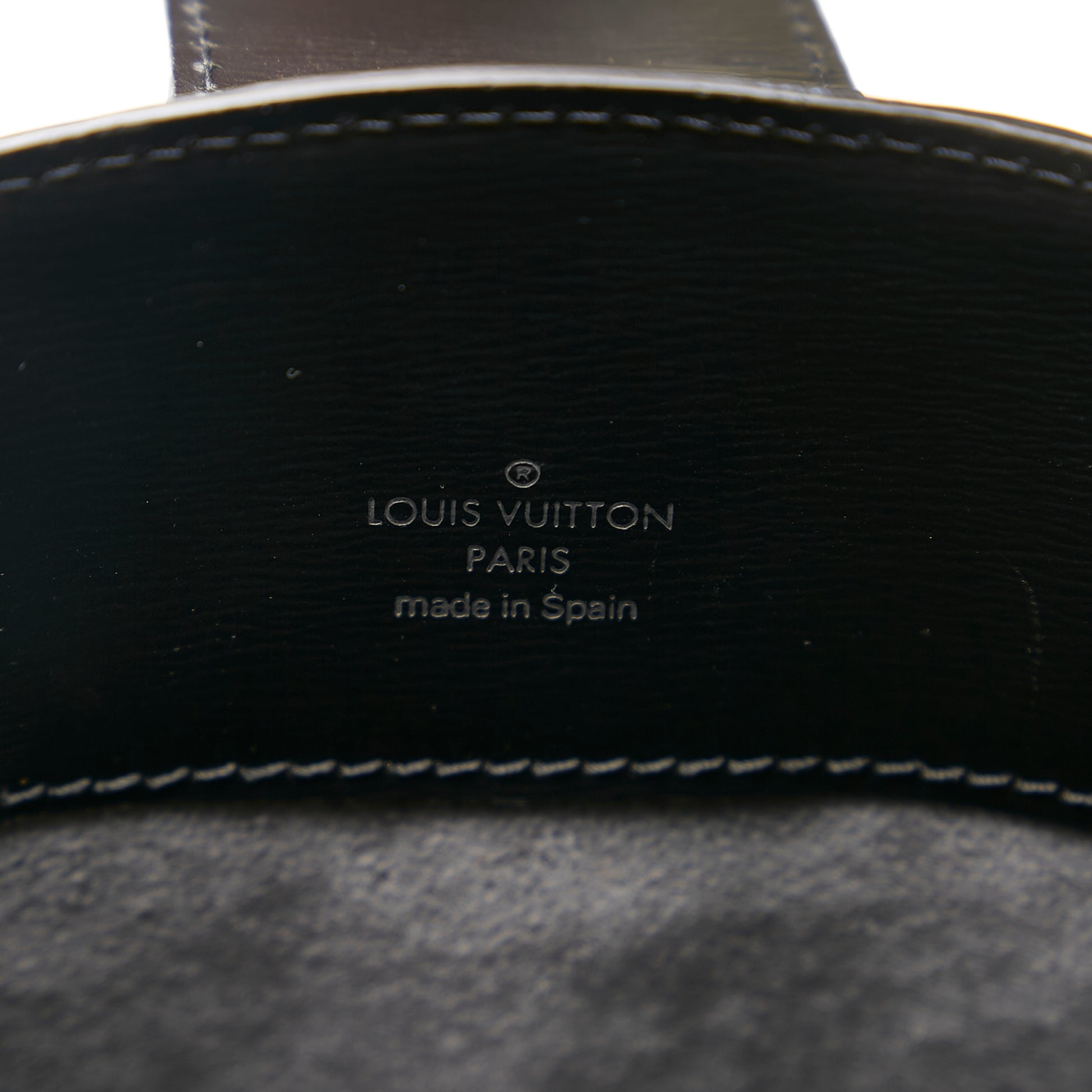 Louis Vuitton Epi Cluny (SHG-YF843R) – LuxeDH