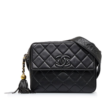 CHANEL CC Matelasse Tassel Camera Bag