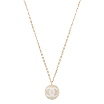 Chanel 2005 Made Round Cc Mark Necklace Clear/White