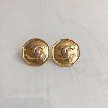 Chanel Gold CC Vintage Earrings Sku# 49401