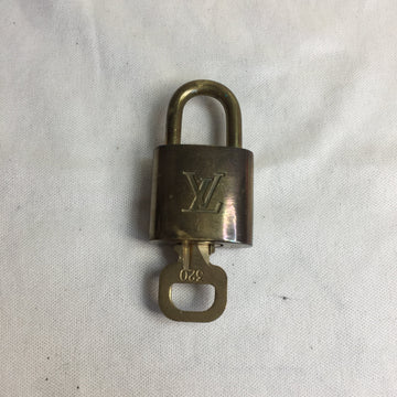 Preowned Louis Vuitton Lock and Key [polished]