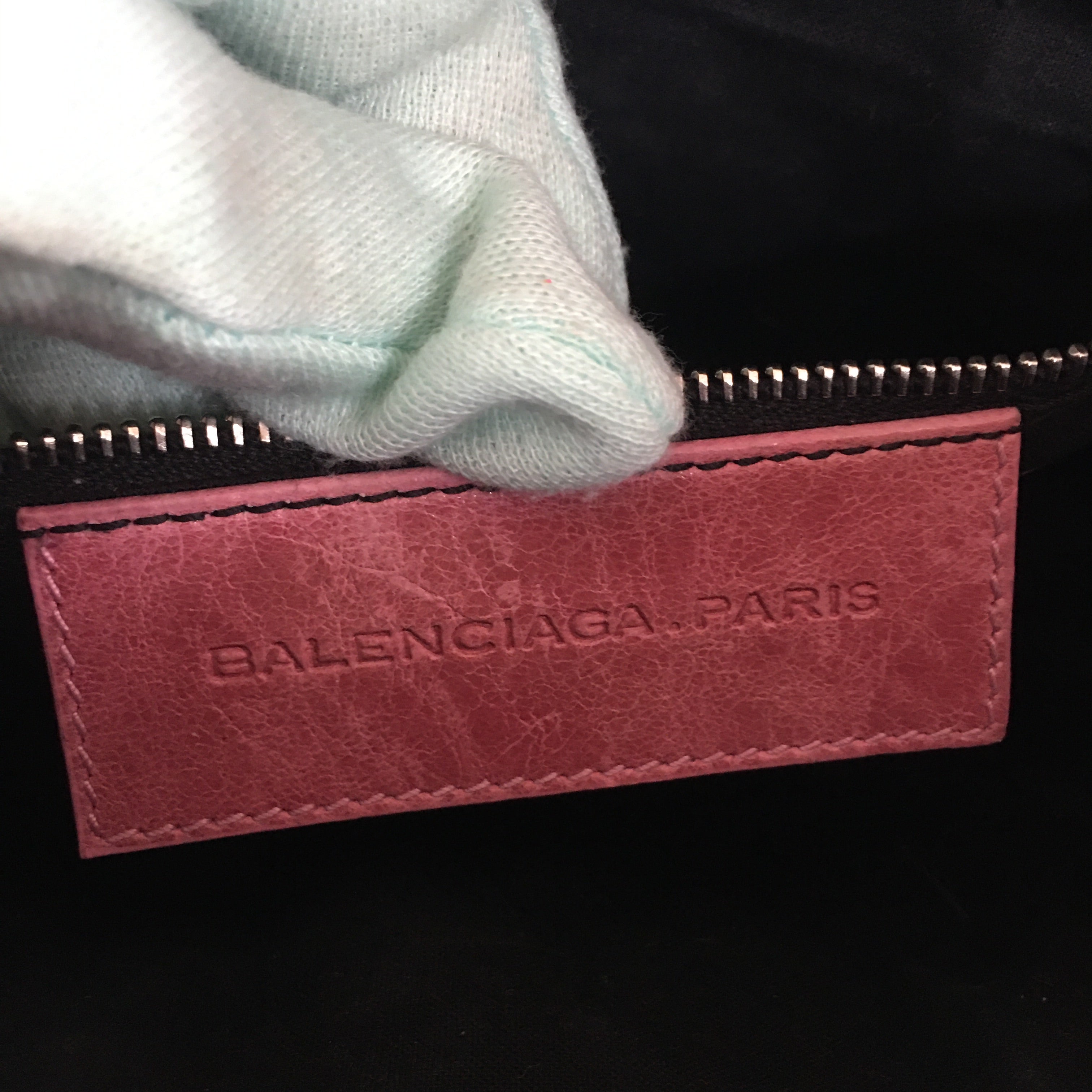 Balenciaga sale bag tag