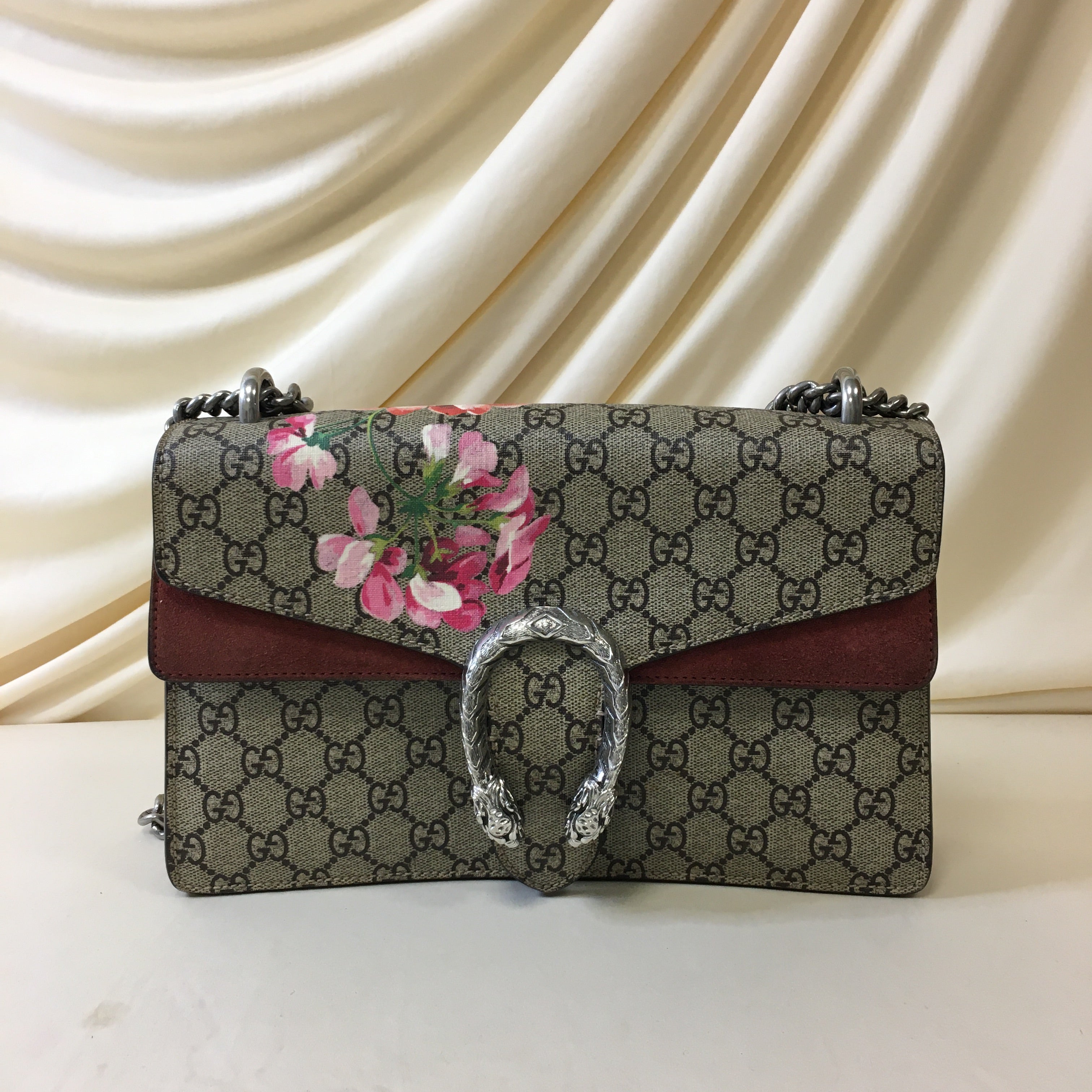 Pre Owned Gucci Dionysus Leather Flower Blooms Small Chain