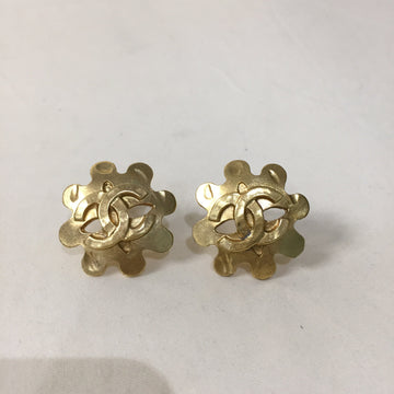 Chanel Gold Flower CC Clip On Earrings Sku# 49050