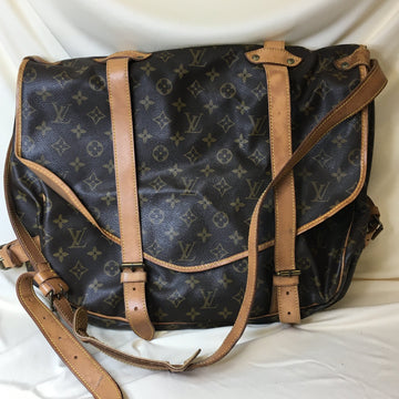 Louis Vuitton Monogram Saumur 43 Sku# 60966