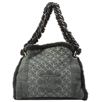 Chanel Around 2006 Made Mouton Cc Mark Stitch Shoulder Bag With Pouch Black