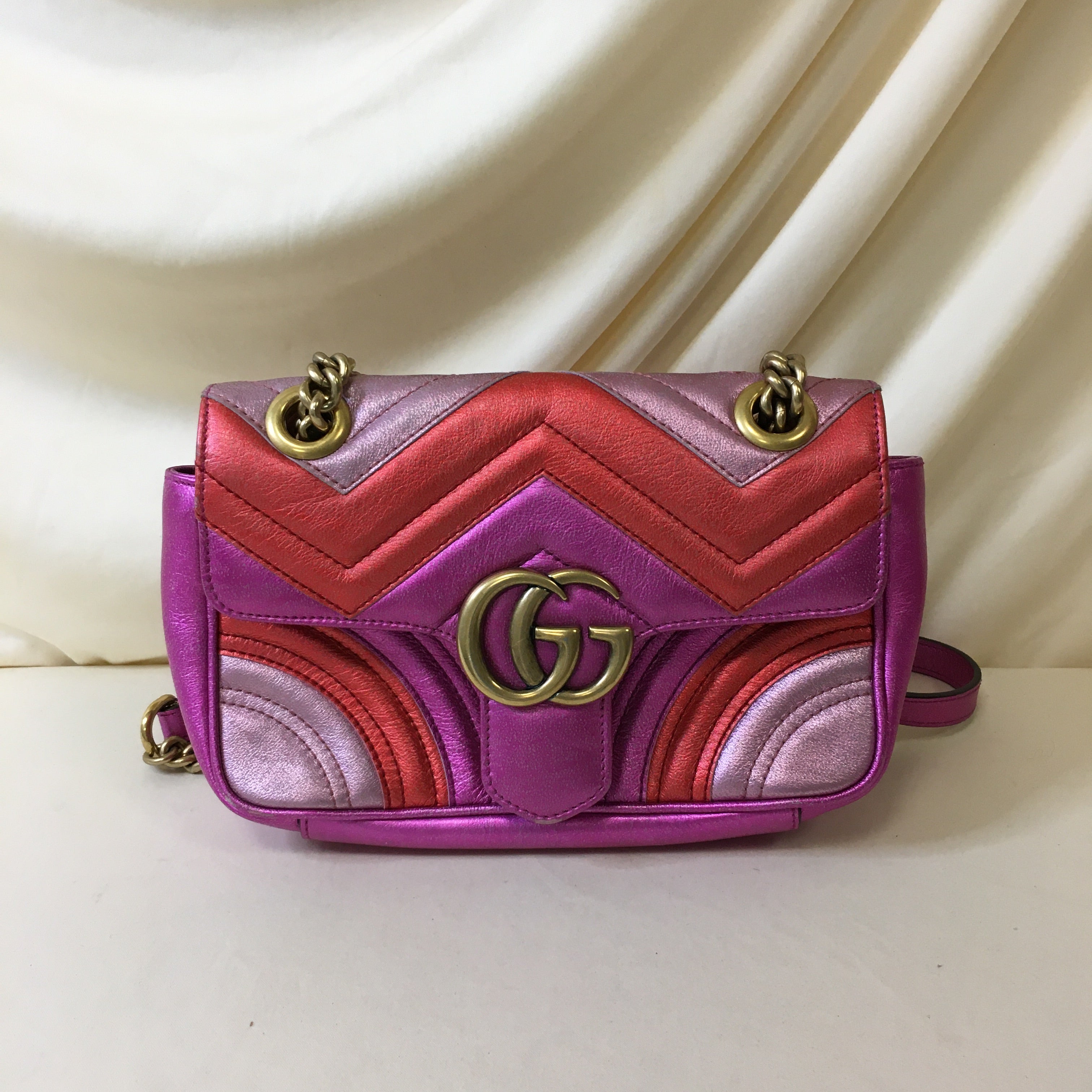 Pink and discount red gucci bag