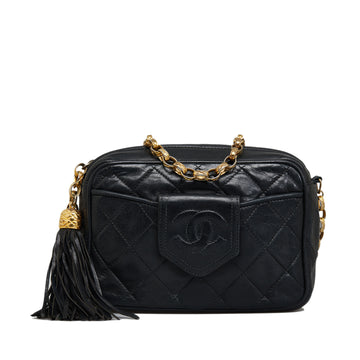 CHANEL CC Matelasse Tassel Camera Bag