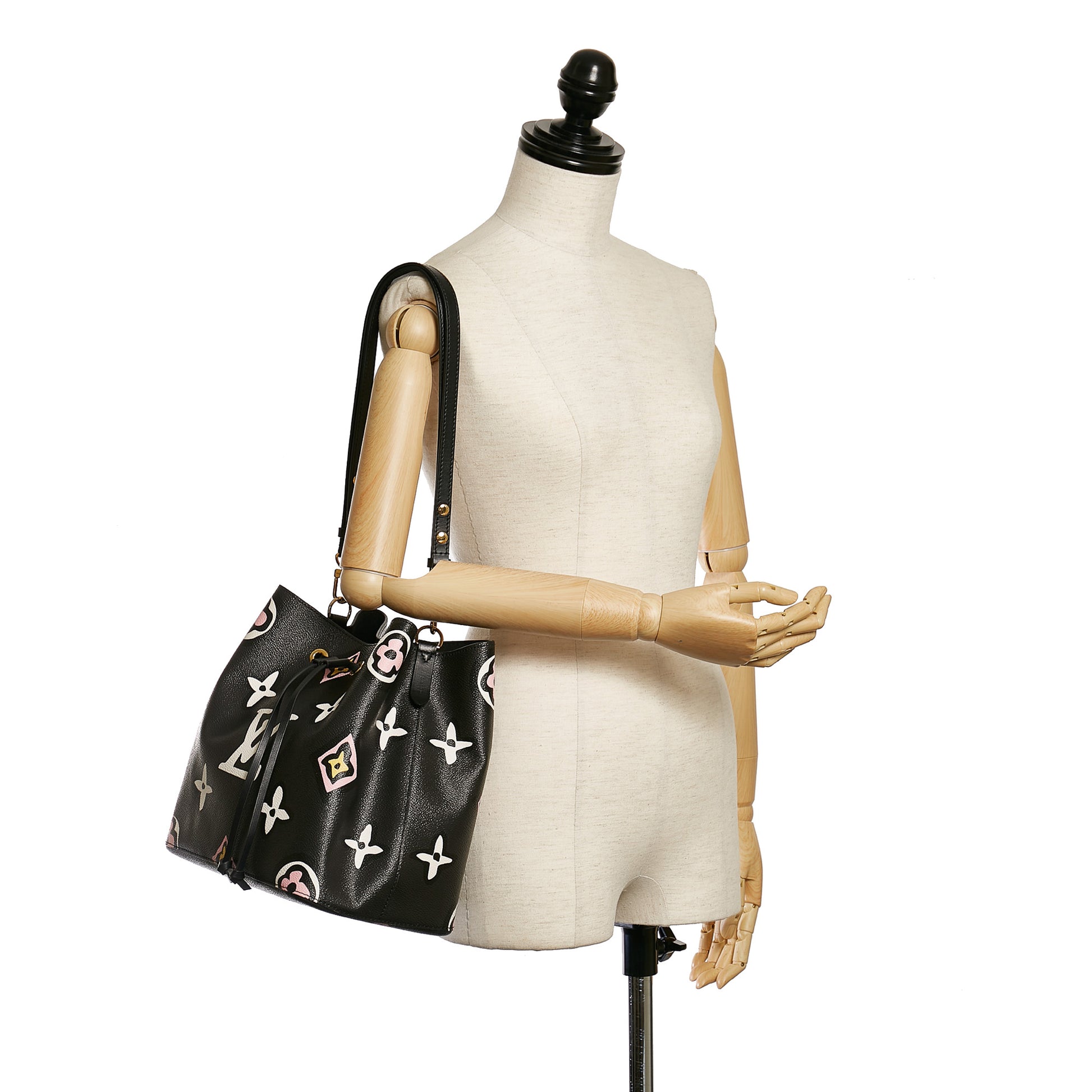 Louis Vuitton Neonoe Jungle Bucket Bag - Selectionne PH