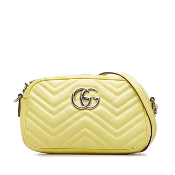 GUCCI Small GG Marmont Matelasse Crossbody Crossbody Bag