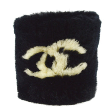 CHANEL Lapin Rabbit Fur Bracelet Bangle Wristband Black ao30453