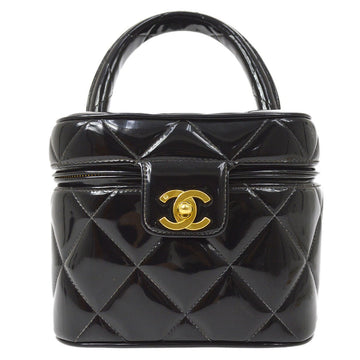 CHANEL 1995 Heart Mirror Black Patent Leather Vanity Handbag ao34009