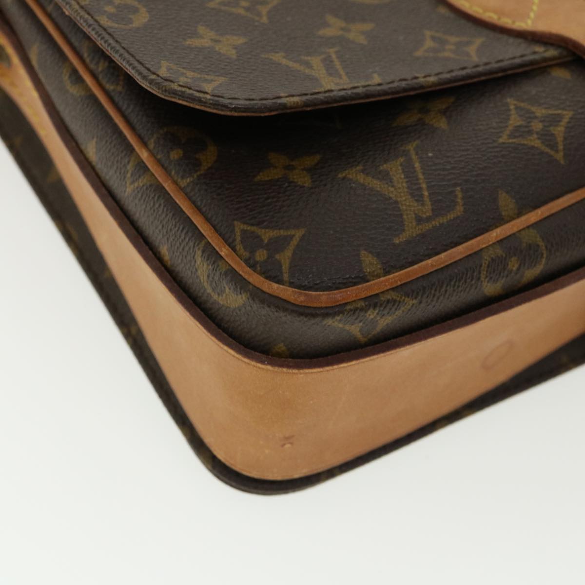 Louis Vuitton Monogram Cartouchiere GM Crossbody Bag 106lv2 – Bagriculture