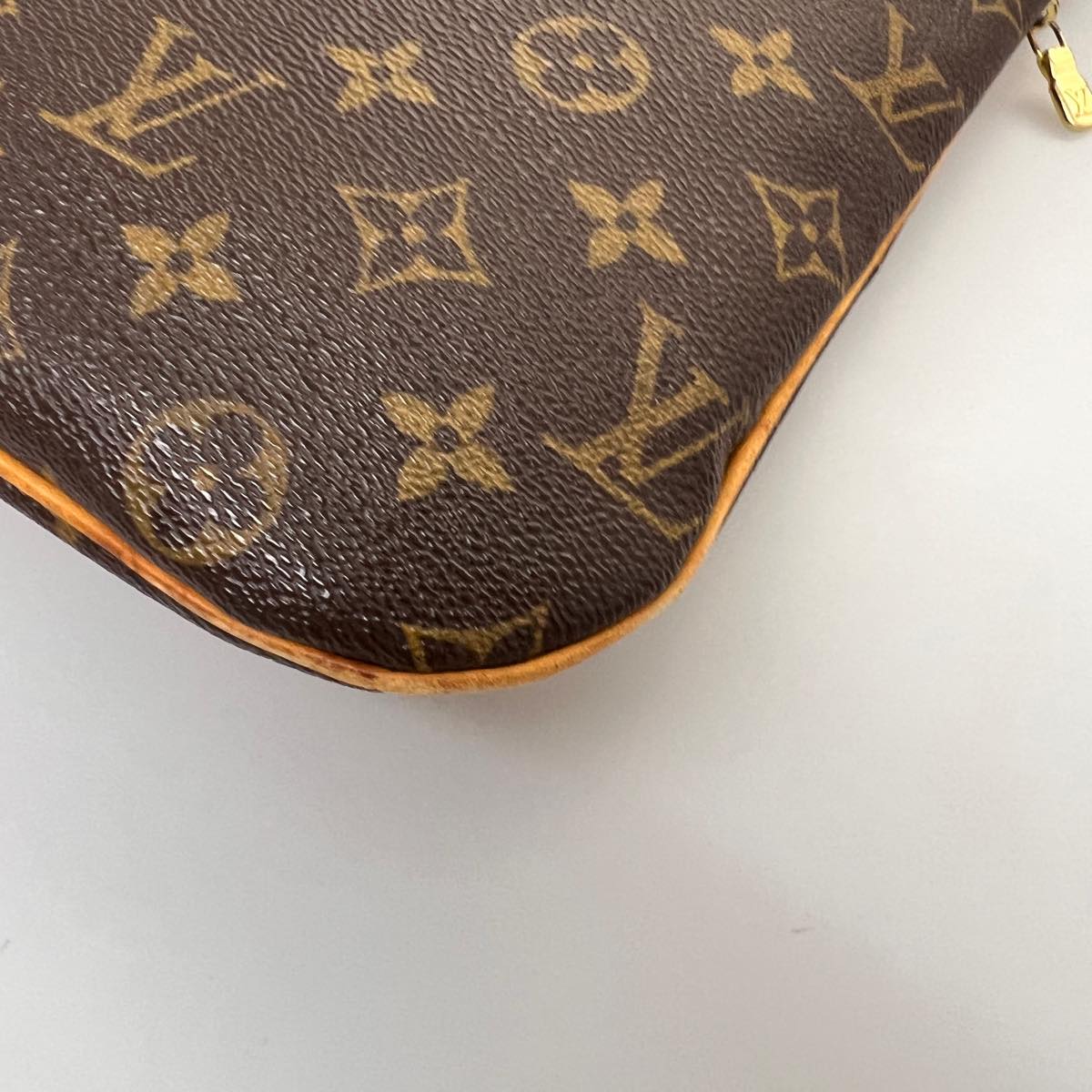 LOUIS VUITTON LOUIS VUITTON Pochette Bosphore shoulder crossbody bag M40044  Monogram Used LV M40044