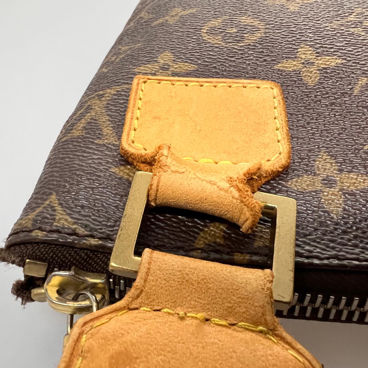 Louis-Vuitton-Monogram-Pochette-Bosphore-Shoulder-Bag-M40044 –  dct-ep_vintage luxury Store