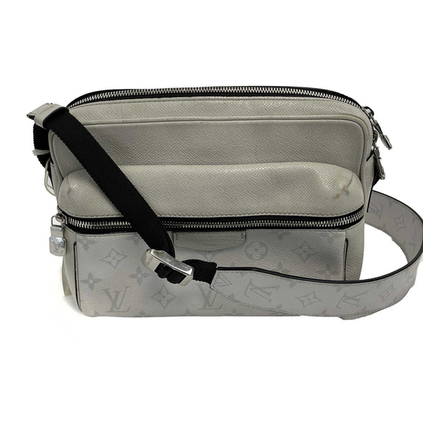 Louis Vuitton Taiga Monogram Outdoor Messenger - White Messenger Bags, Bags  - LOU792082
