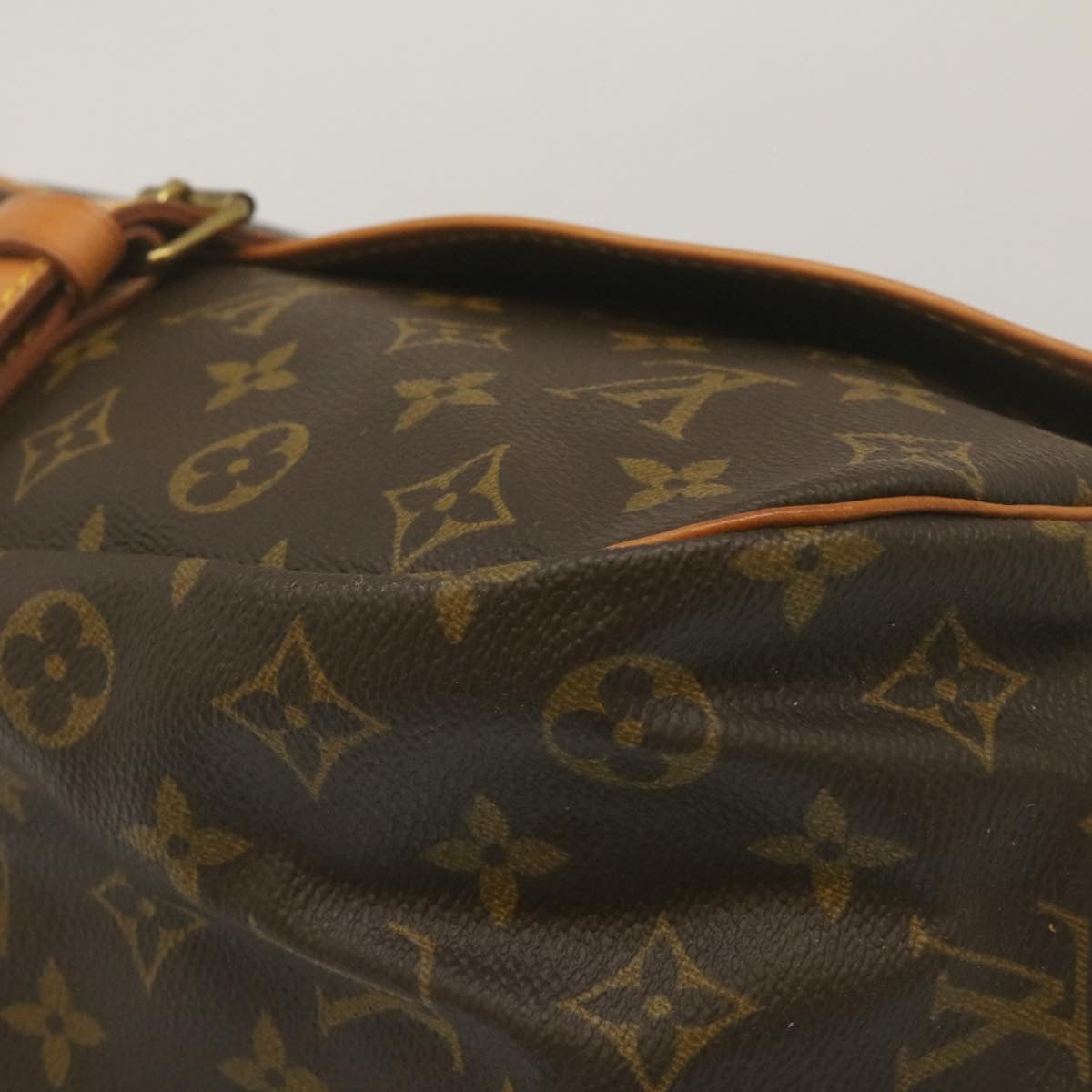 Louis Vuitton Saumur 35 Shoulder Bag Purse Monogram Canvas M42254 AR0942  180199