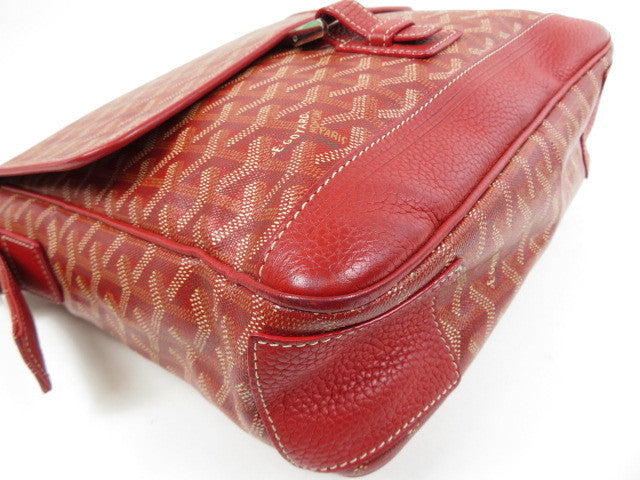 Goyard messenger outlet bag red