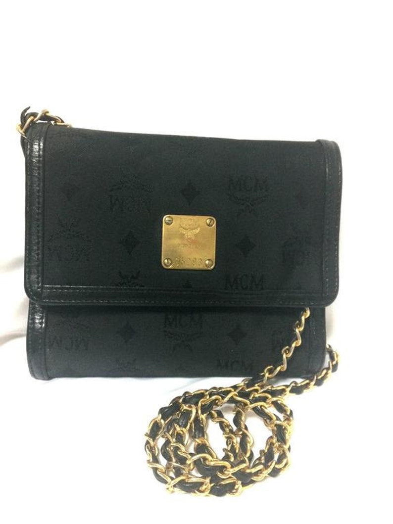 Black shop mcm purse