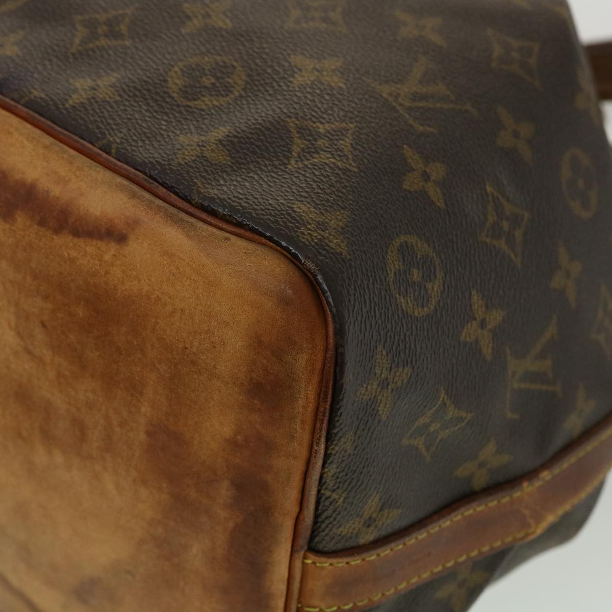 Louis Vuitton Monogram Petit Noe (SHG-OmnQKF) – LuxeDH