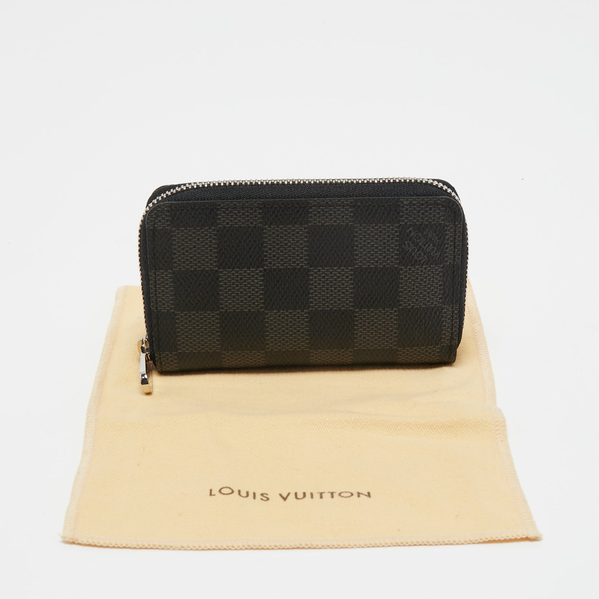 Louis Vuitton Damier Graphite Zippy Coin Purse QJA0OE3KKB093