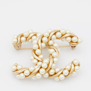 CHANEL Light Gold Tone & Faux Pearl Twisted Brooch