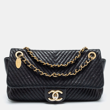 Chanel Black Surpique Chevron Leather Medium Flap Bag