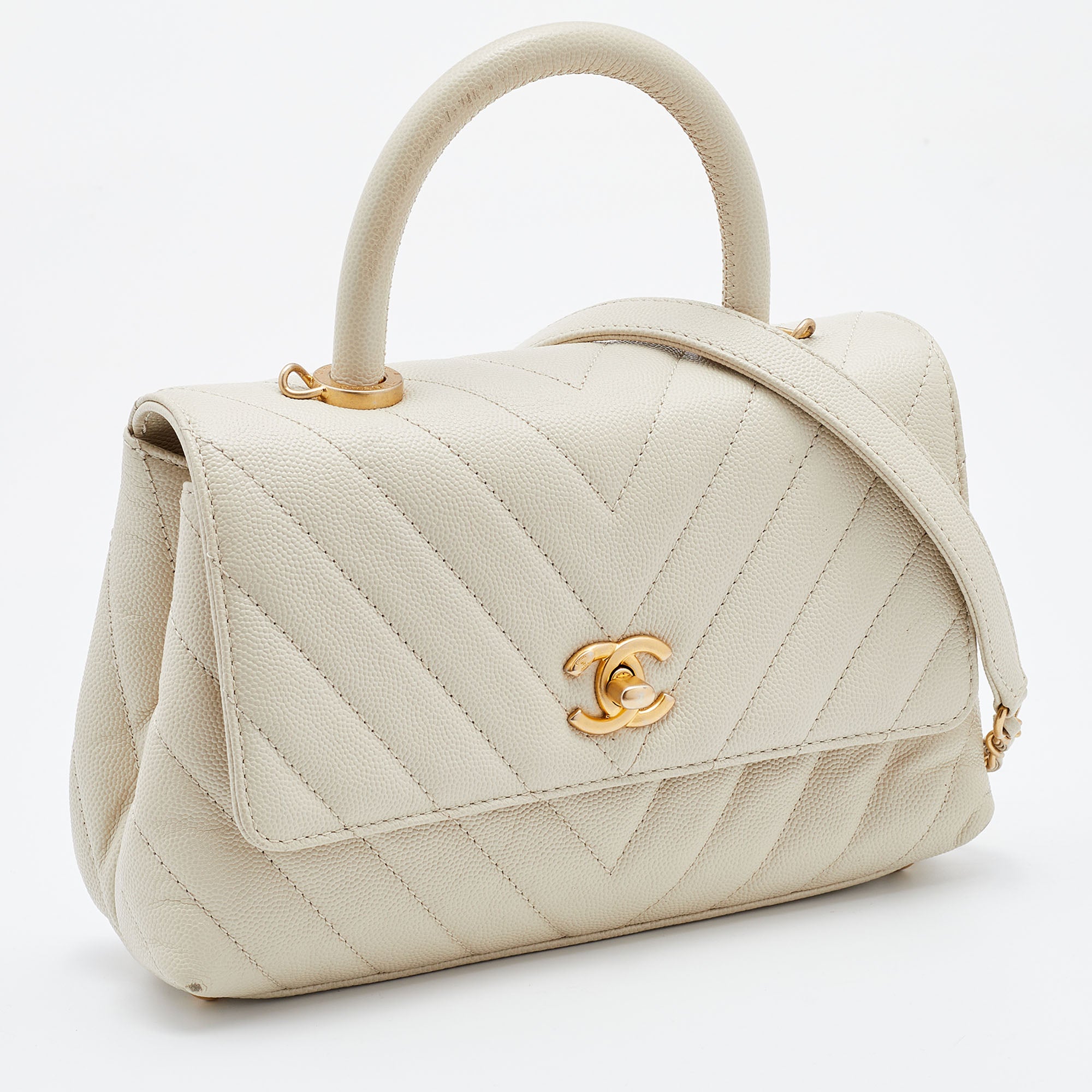 Chanel chevron coco online handle