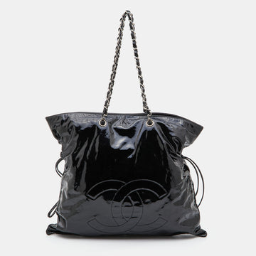 CHANEL Black Patent Leather Bon Bon Tote