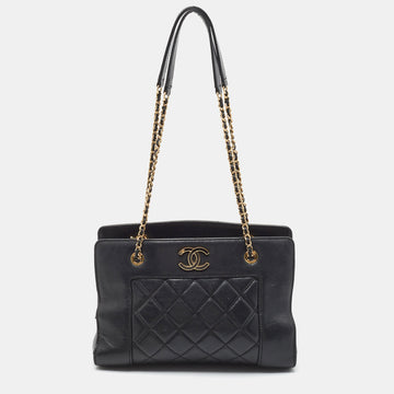 CHANEL Black Quilted Leather CC Chain Tote