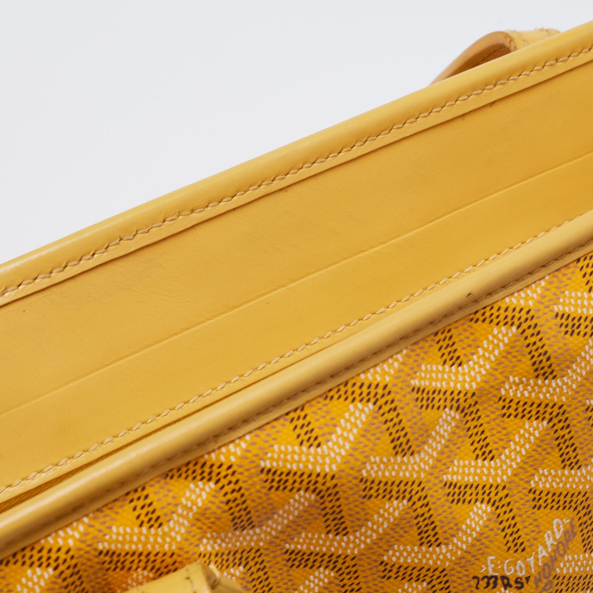 Sénat cloth clutch bag Goyard Yellow in Cloth - 30727014