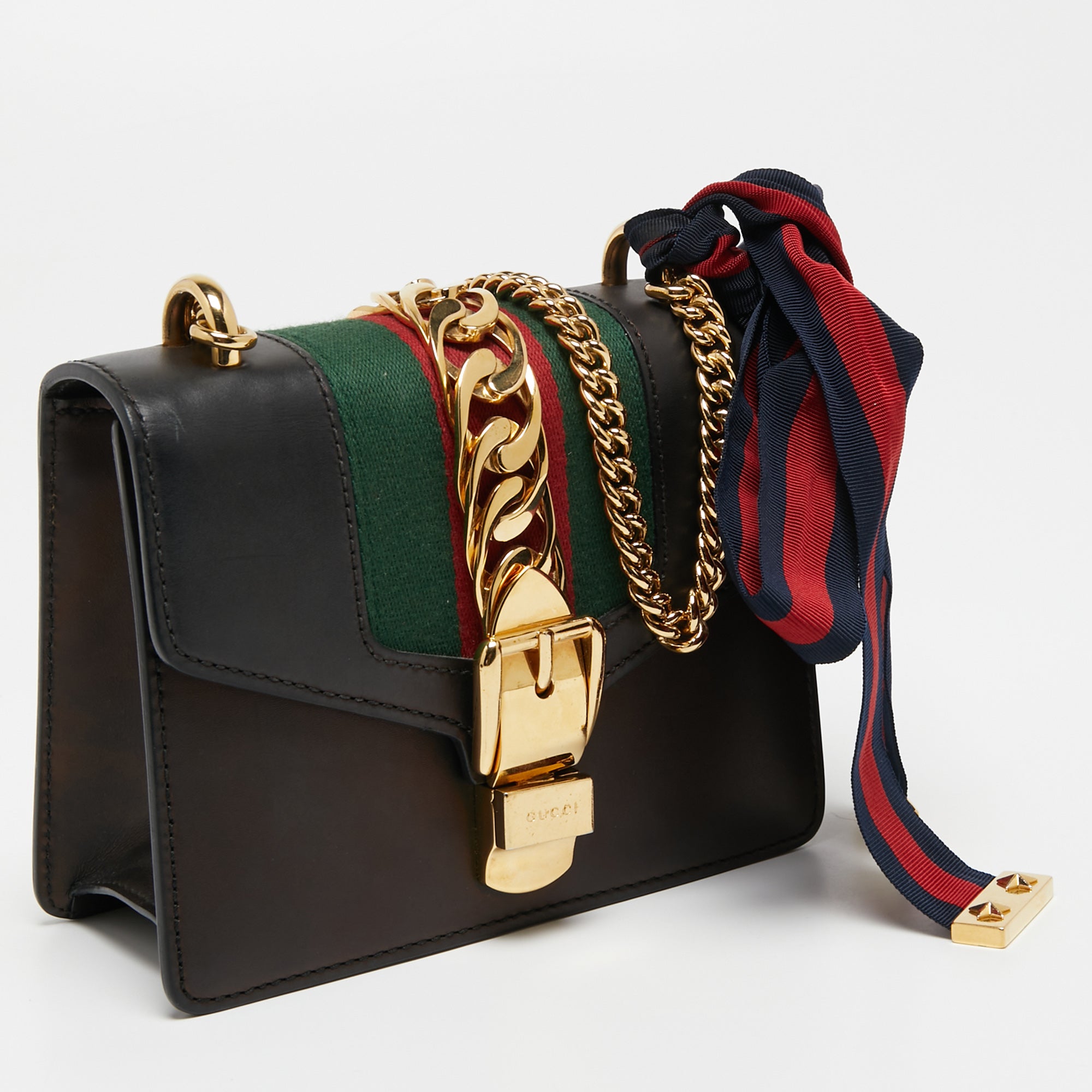 Gucci sylvie leather on sale mini chain bag